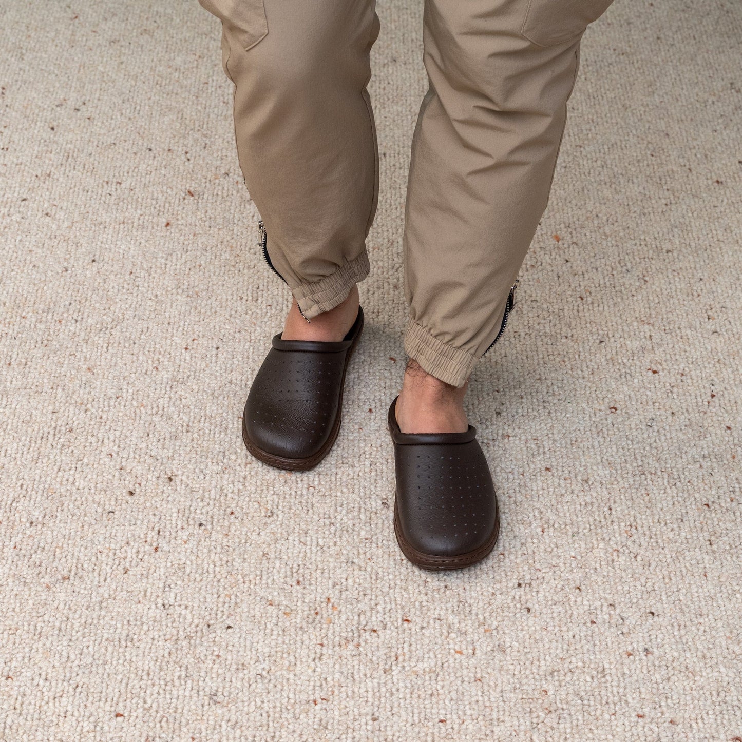 DrLuigi® Orthopedic Slippers for Men - Comfortable Medical Footwear brown Leather